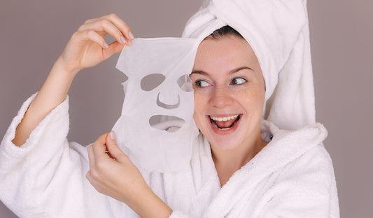 Instant Glow Mask vs Detanning Mask: What’s the Difference?